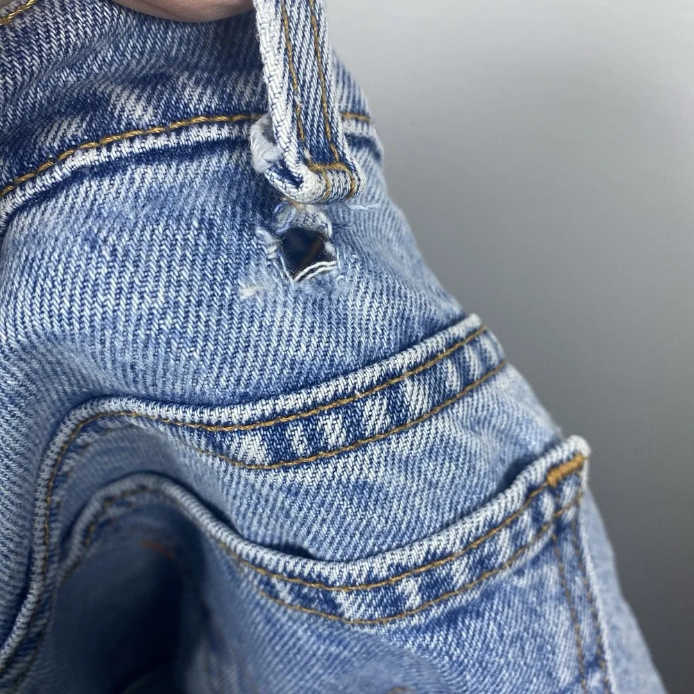 Vintage Men's Levi's 505 Jeans Regular Fit Straight Leg 34x30 Made‎ in USA 90's